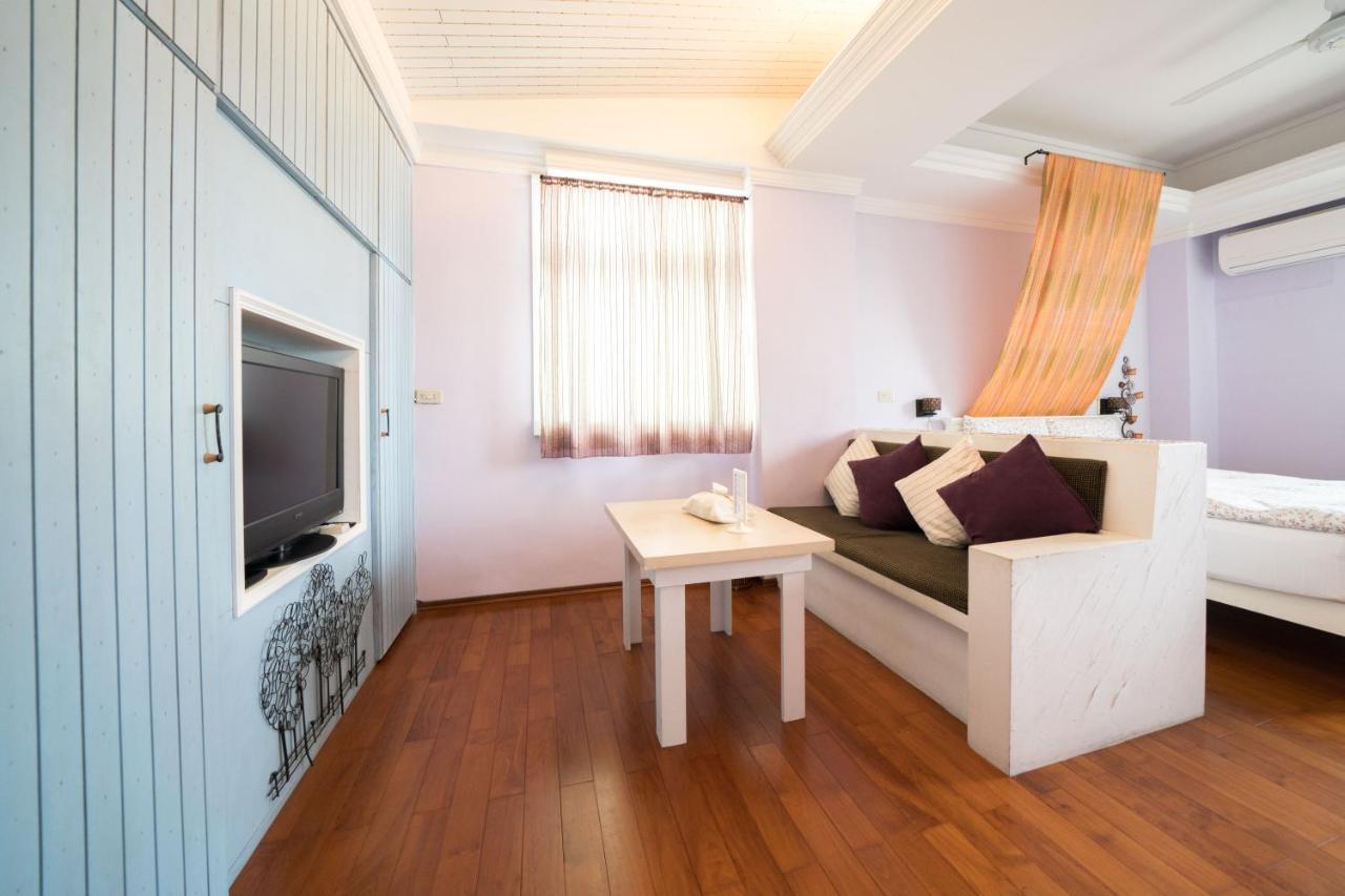 Flower House Apartment Hualien City Exterior photo